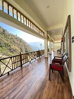 Maulyar Forest Resort