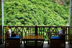 Maulyar Forest Resort