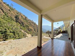 Maulyar Forest Resort