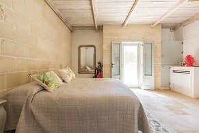 4148 Trullo Bel Sito by Perle di Puglia