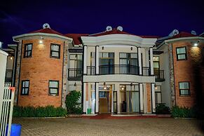 QUALITY INN HOTEL KIGALI