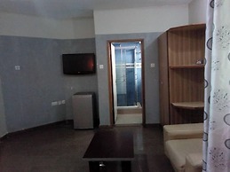 VICMIKE VILLA HOTEL & SUITES