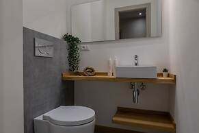 Casa Fiore by Wonderful Italy