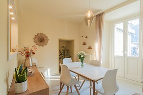 Linda Apartments in Como