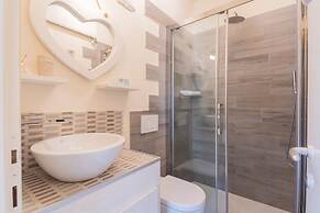 Linda Apartments in Como