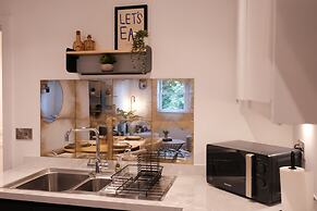 Stylish, Luxury Apartment Sleeps 4 - Southampton