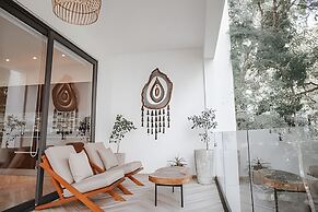 oasis yaaxlum