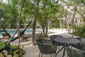 oasis yaaxlum