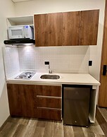 514- Estudio luminoso con balcón