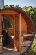 NUIKI Lodges