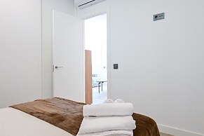 M Boy50b Bonito Apartamento de dos Dormitorios e