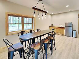 The Pour House by Taylor Made Deep Creek