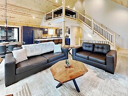 The Pour House by Taylor Made Deep Creek