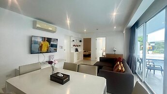 B14 Pool Access Partial Seaview 2brs 1 Bath at Karon