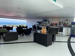 B14 Pool Access Partial Seaview 2brs 1 Bath at Karon