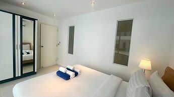 B14 Pool Access Partial Seaview 2brs 1 Bath at Karon