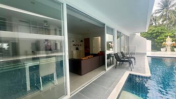 B14 Pool Access Partial Seaview 2brs 1 Bath at Karon