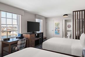 The Well House Hamilton, Tapestry Collection By Hilton