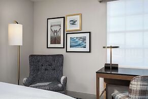 The Well House Hamilton, Tapestry Collection By Hilton