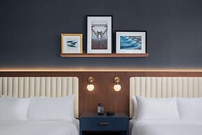 The Well House Hamilton, Tapestry Collection By Hilton