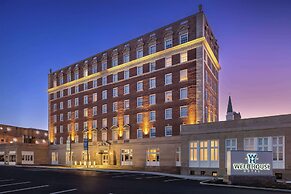 The Well House Hamilton, Tapestry Collection By Hilton