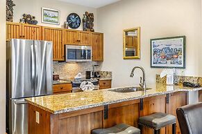 2 Bedroom Ski-in Condo at Mountain Thunder Lodge