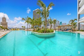 Stayplus Luxury Condo in Downtown Miami