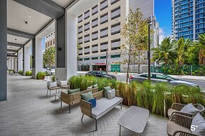 Stayplus Luxury Condo in Downtown Miami