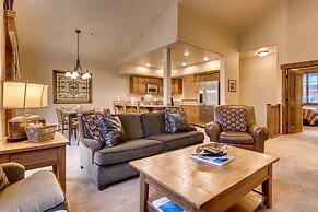 Ski-in Luxury Townhome at Mountain Thunder in Breckenridge