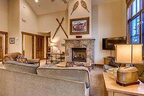 Ski-in Luxury Townhome at Mountain Thunder in Breckenridge