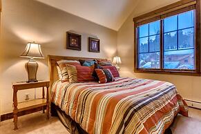 Ski-in Luxury Townhome at Mountain Thunder in Breckenridge
