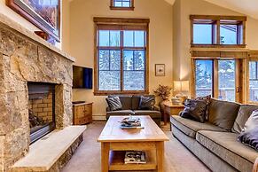 Ski-in Luxury Townhome at Mountain Thunder in Breckenridge