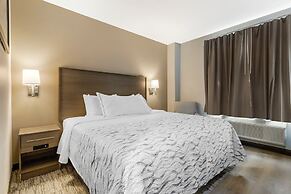 Red Roof Inn PLUS+ Jamaica, NY – JFK Airport