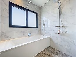 Sapphire Sands by Atlantic Holiday