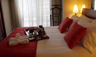 Hotel Altamira Suites