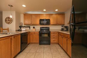 Comfortable 2-bedroom Village at Breckenridge Condo