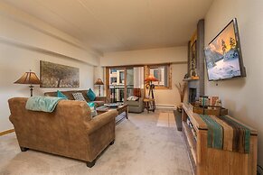 Comfortable 2-bedroom Village at Breckenridge Condo