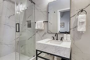 Stardust Big Bend Luxury A-Frames