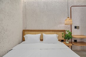 Botánica Manila by HOUSY HOST