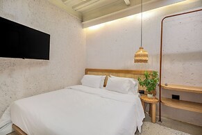 Botánica Manila by HOUSY HOST