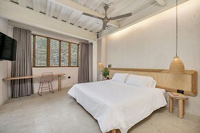 Botánica Manila by HOUSY HOST