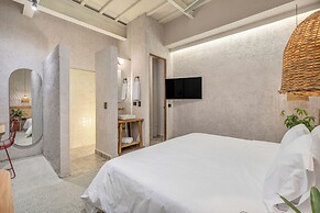 Botánica Manila by HOUSY HOST