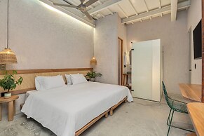 Botánica Manila by HOUSY HOST