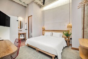 Botánica Manila by HOUSY HOST