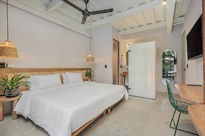 Botánica Manila by HOUSY HOST