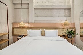 Botánica Manila by HOUSY HOST