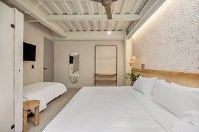 Botánica Manila by HOUSY HOST