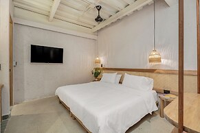 Botánica Manila by HOUSY HOST