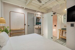 Botánica Manila by HOUSY HOST