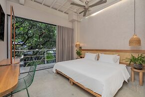 Botánica Manila by HOUSY HOST